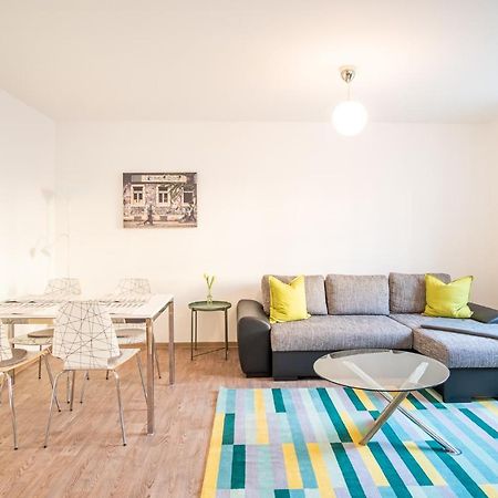 Helle Ferienwohnung Im Hinterhof Дрезден Екстер'єр фото